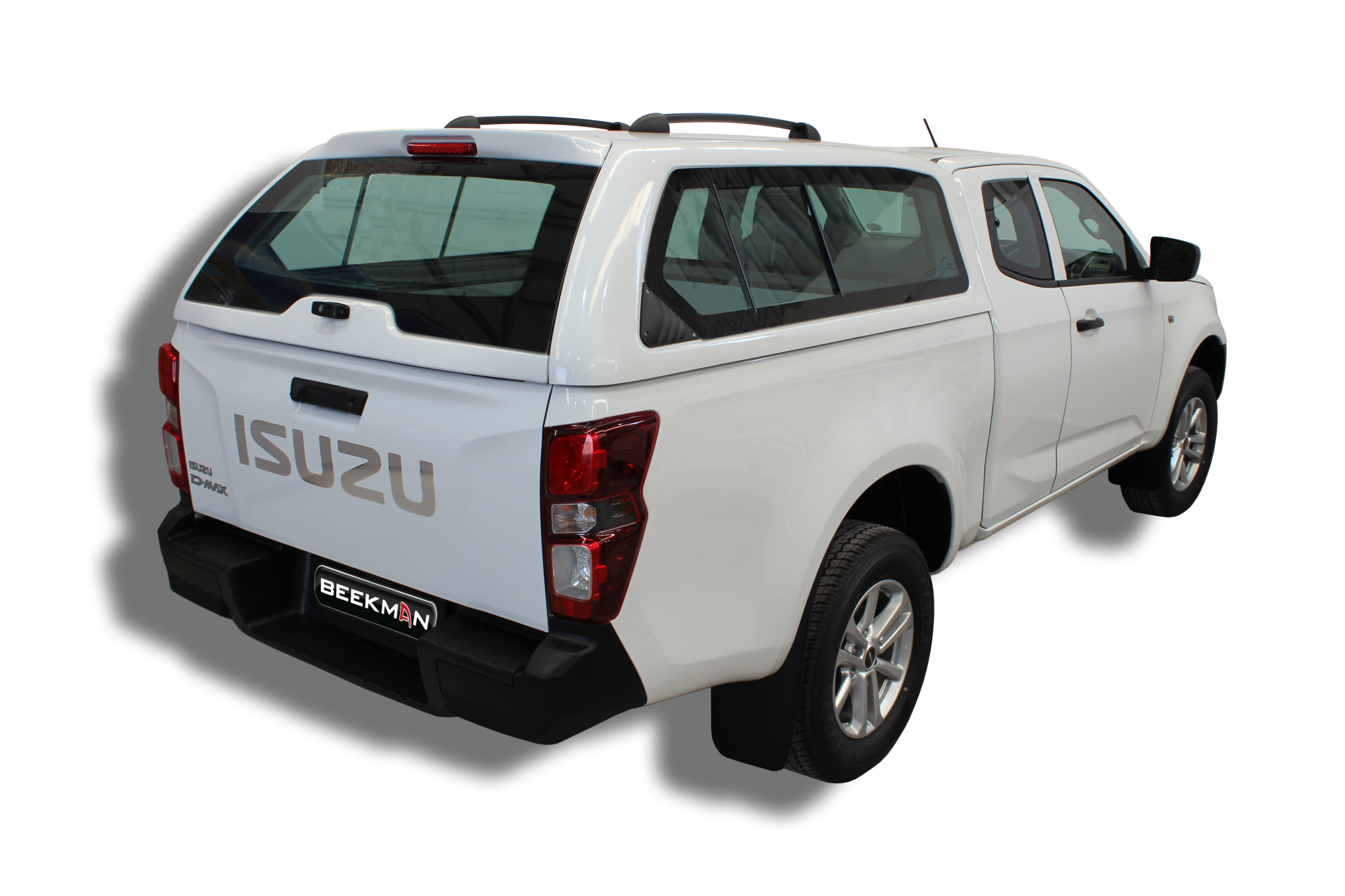 isuzu-dmax-extended-cab-canopy-beekman-lowline-executive-latest